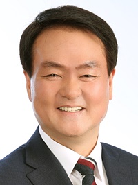 제4기 제주미래전략산업연구회 대표로 선출된 김희현 의원.