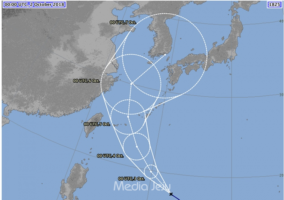 일본기상센터가 2일 0시(UTC)를 기준으로 예보한 '콩레이' 진로 예상도. [일본기상센터 홈페이지 갈무리]