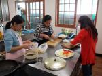 서귀포종합사회복지관, '한국 음식 만들기' 프로그램 진행