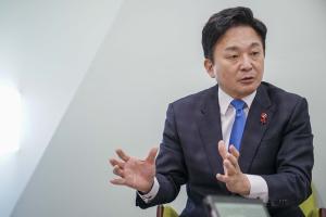 ‘휴가 중’ 원희룡 “코로나19 ‘슈퍼 전파자’는 문재인 정부” 비난