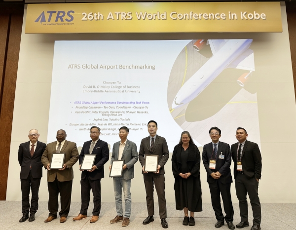 제주공항이 제26회 세계항공교통학회 월드 컨퍼런스에서 7년 연속 아시아지역 1위로 선정됐다. /사진=한국공항공사 제주공항
